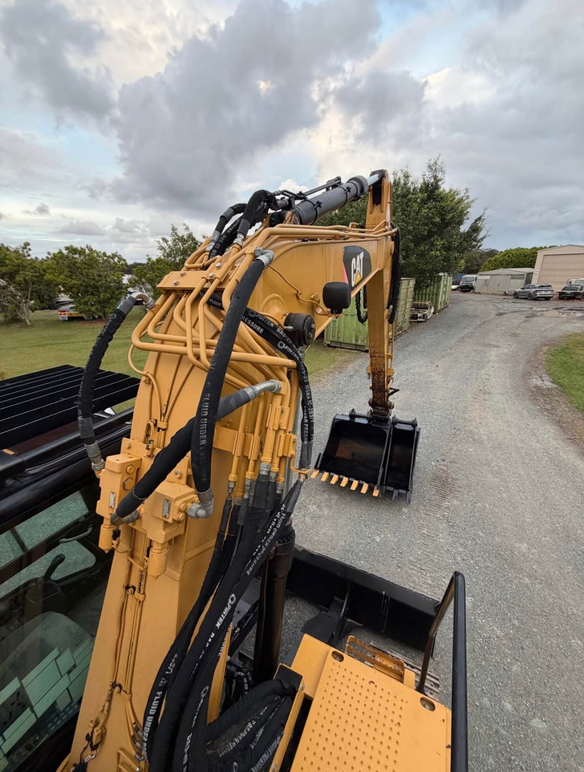 2015 Caterpillar  311F LRR